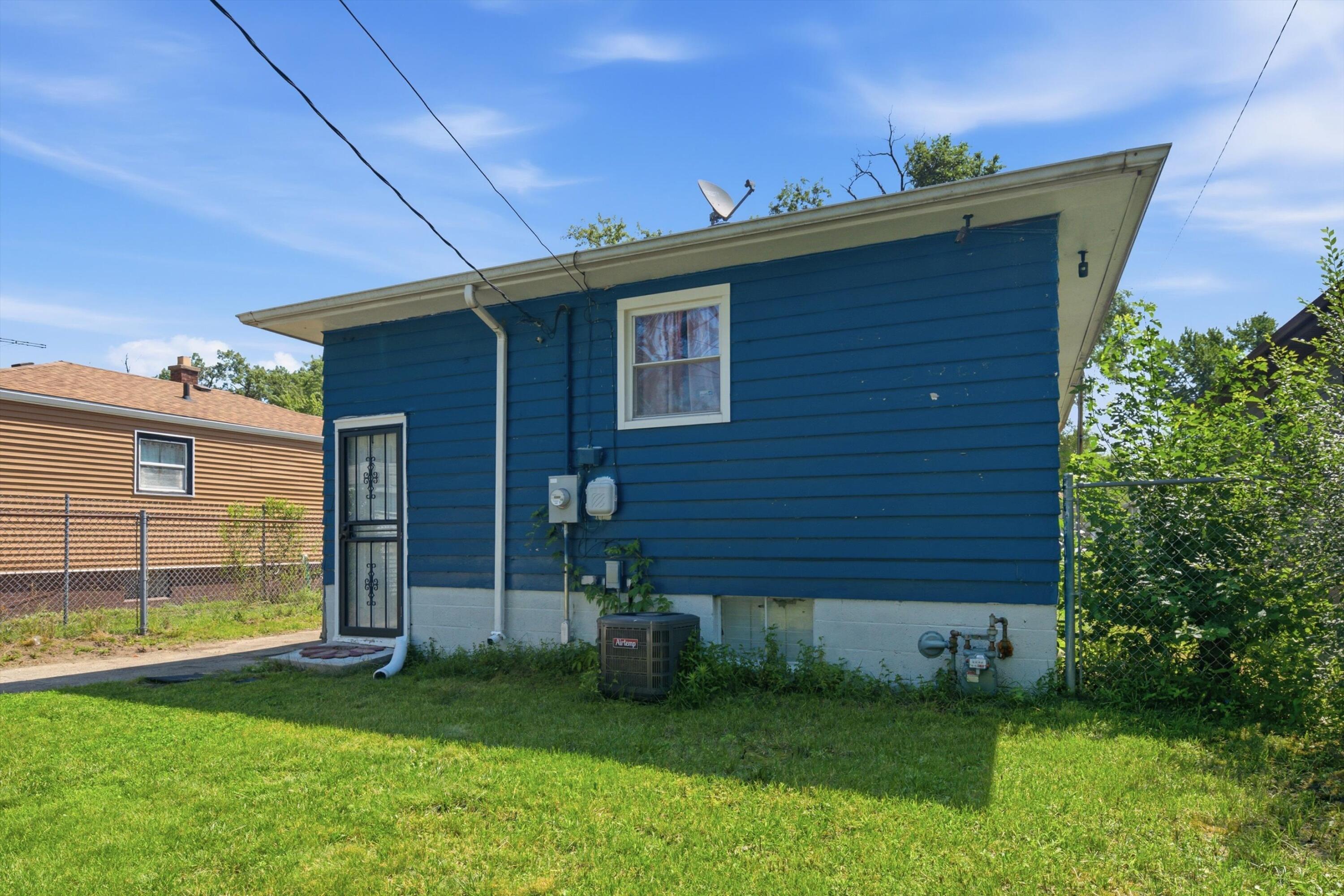 4152 Pierce Street Gary, IN 46408 - Photo 18 of 19 3000x2000