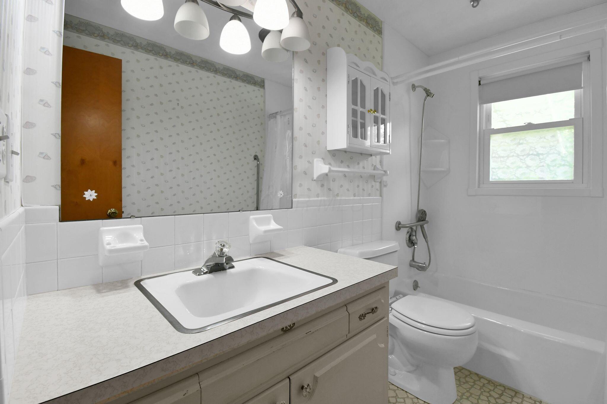 1508 Beal Road Mansfield, OH 44903 - Photo 13 of 27