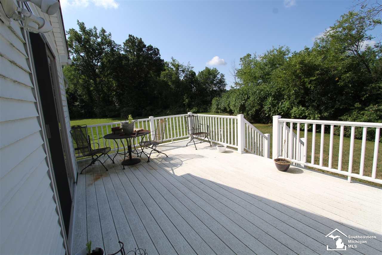 399 Rabbit Run Road Carleton, MI 48117 - Photo 4 of 21
