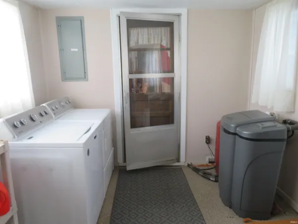 $305,000 | 3473 North Ew Road, Kokomo, IN 46901