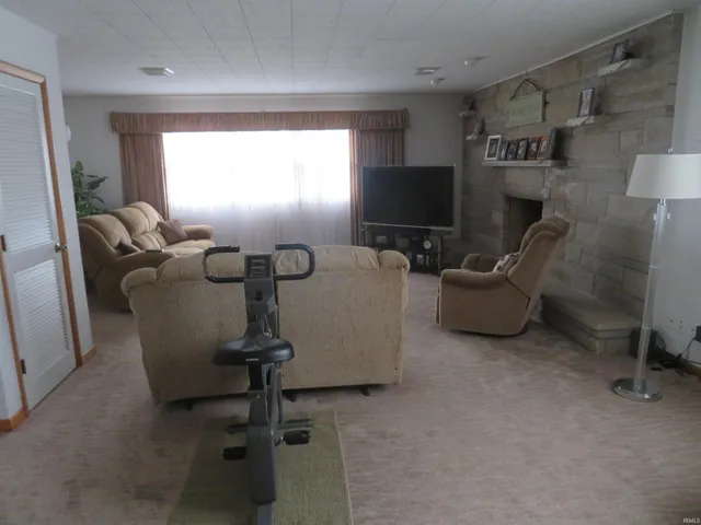 $305,000 | 3473 North Ew Road, Kokomo, IN 46901