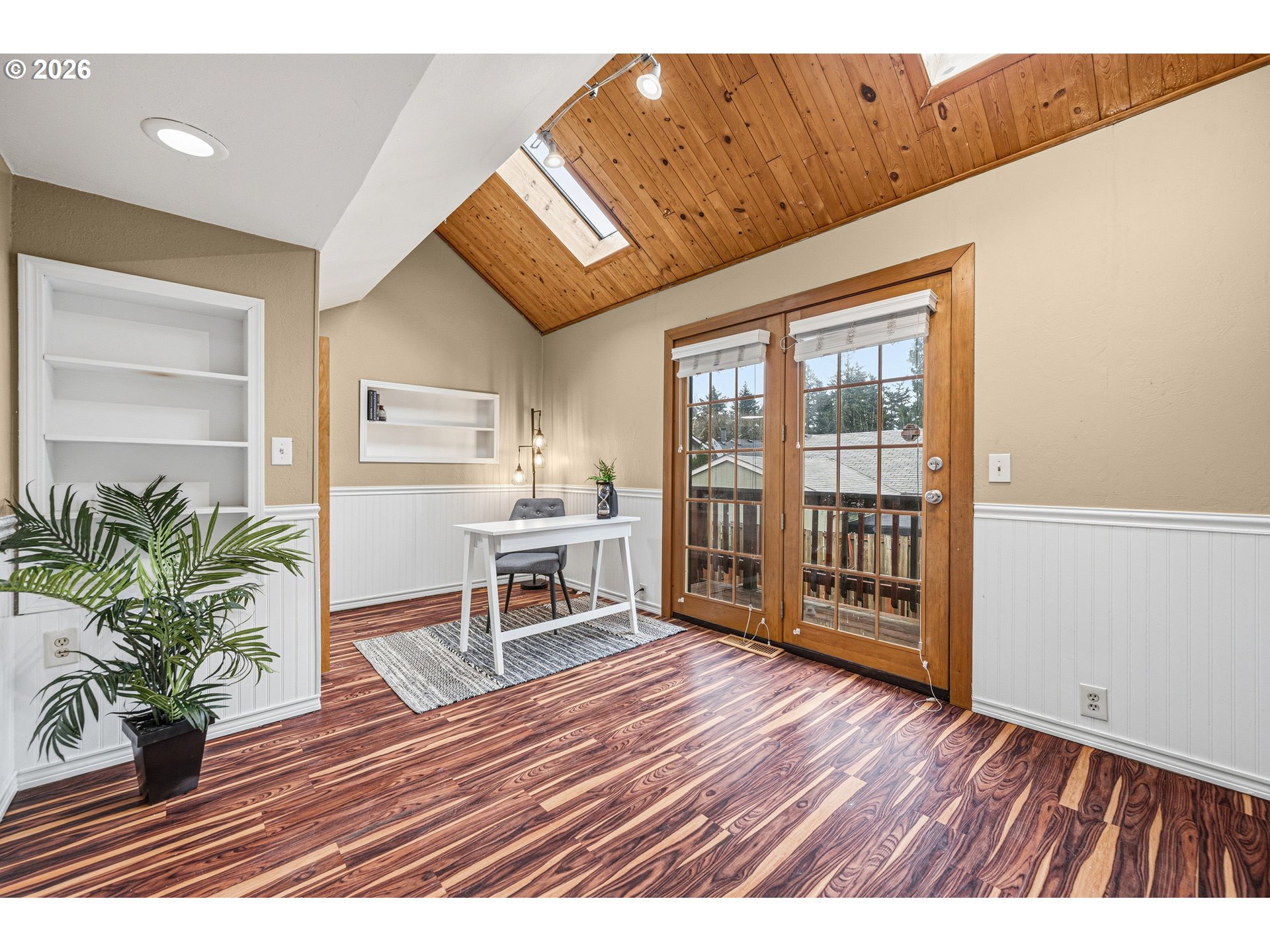 4545 Southwest Taylors Ferry Road Portland, OR 97219 - Photo 17 of 28 Bedroom