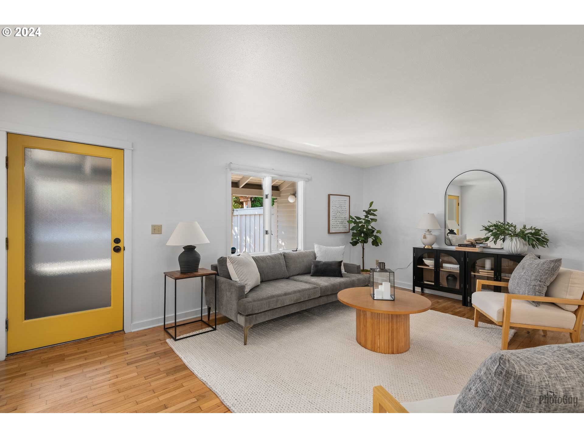 61 West 17th Avenue Eugene, OR 97401 - Photo 3 of 20