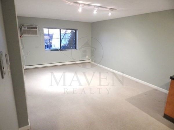 10 Roberts Street, Unit 33 Somerville, MA 02145 - Photo 3 of 12