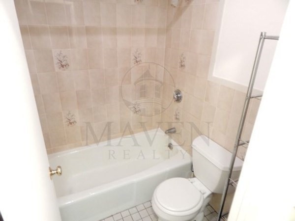 10 Roberts Street, Unit 33 Somerville, MA 02145 - Photo 7 of 12