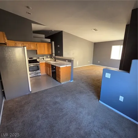 $184,900 | 2110 Los Feliz Street, Unit 2067, Las Vegas, NV 89156