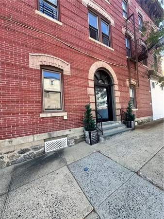 $2,750 | 6 Parsons Street, Unit 3R, Harrison, NY 10528