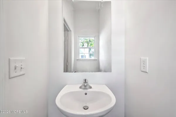 $2,800 | 6 Esplanade Way, Bayville, NJ 08721