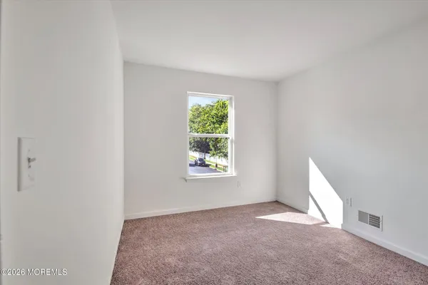 $2,800 | 6 Esplanade Way, Bayville, NJ 08721