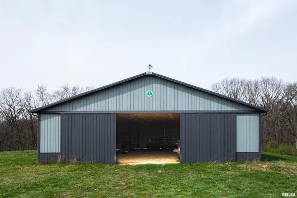 $425,000 | 1 North Hardscrabble Road, Chillicothe, IL 61523