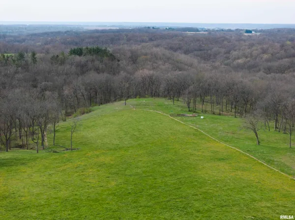$425,000 | 1 North Hardscrabble Road, Chillicothe, IL 61523