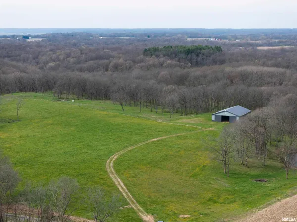 $425,000 | 1 North Hardscrabble Road, Chillicothe, IL 61523