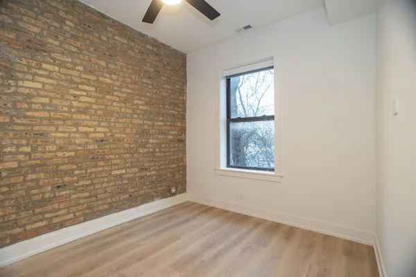 $2,950 | 3251 West Belden Avenue, Unit 3W, Chicago, IL 60647