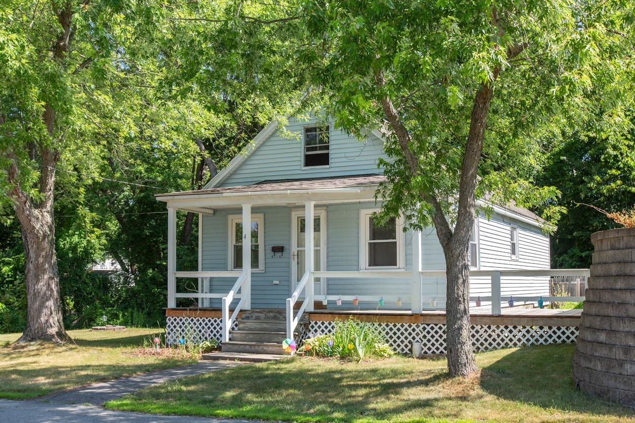 4 Florence Street Derry, NH 03038 - Photo 2 of 35 Gallery Image 2
