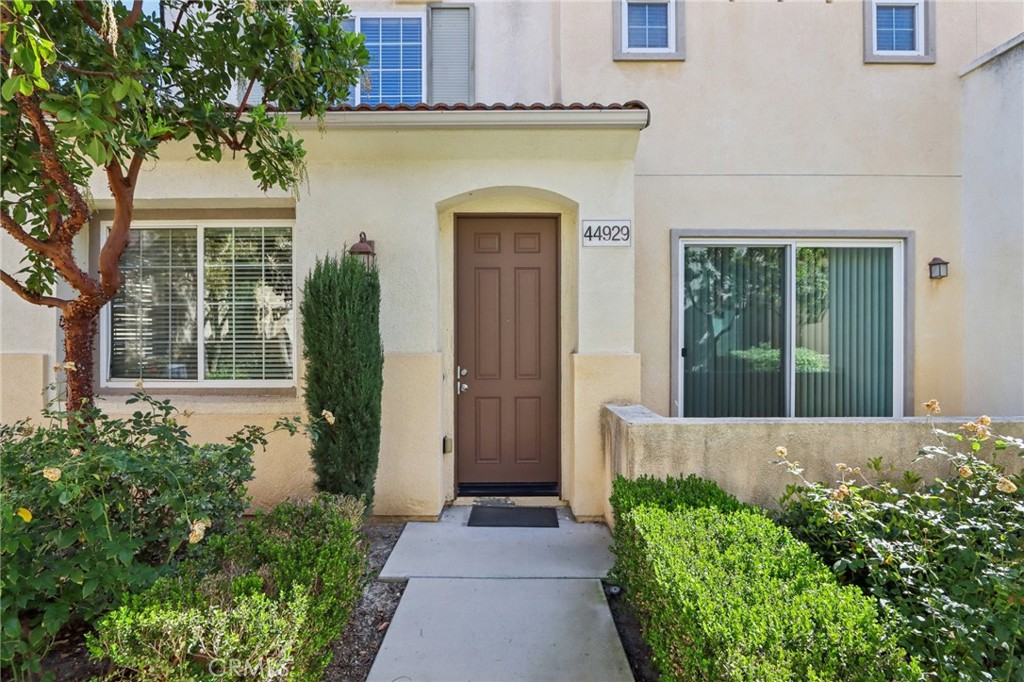 44929 Bellflower Lane Temecula, CA 92592 - Photo 4 of 22
