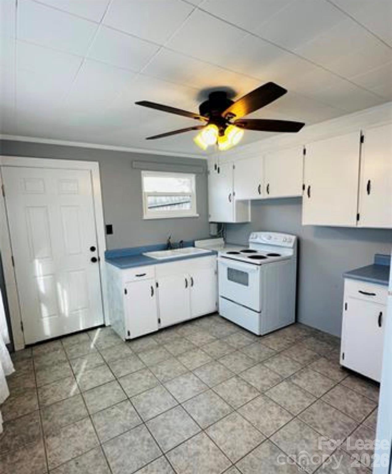 506 Garden Creek Road, Unit B Marion, NC 28752 - Photo 4 of 10