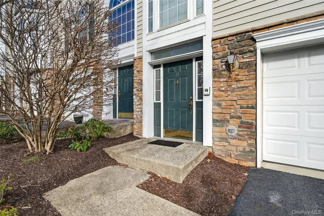 $539,999 | 11 Gillian Court, Monroe, NY 10950