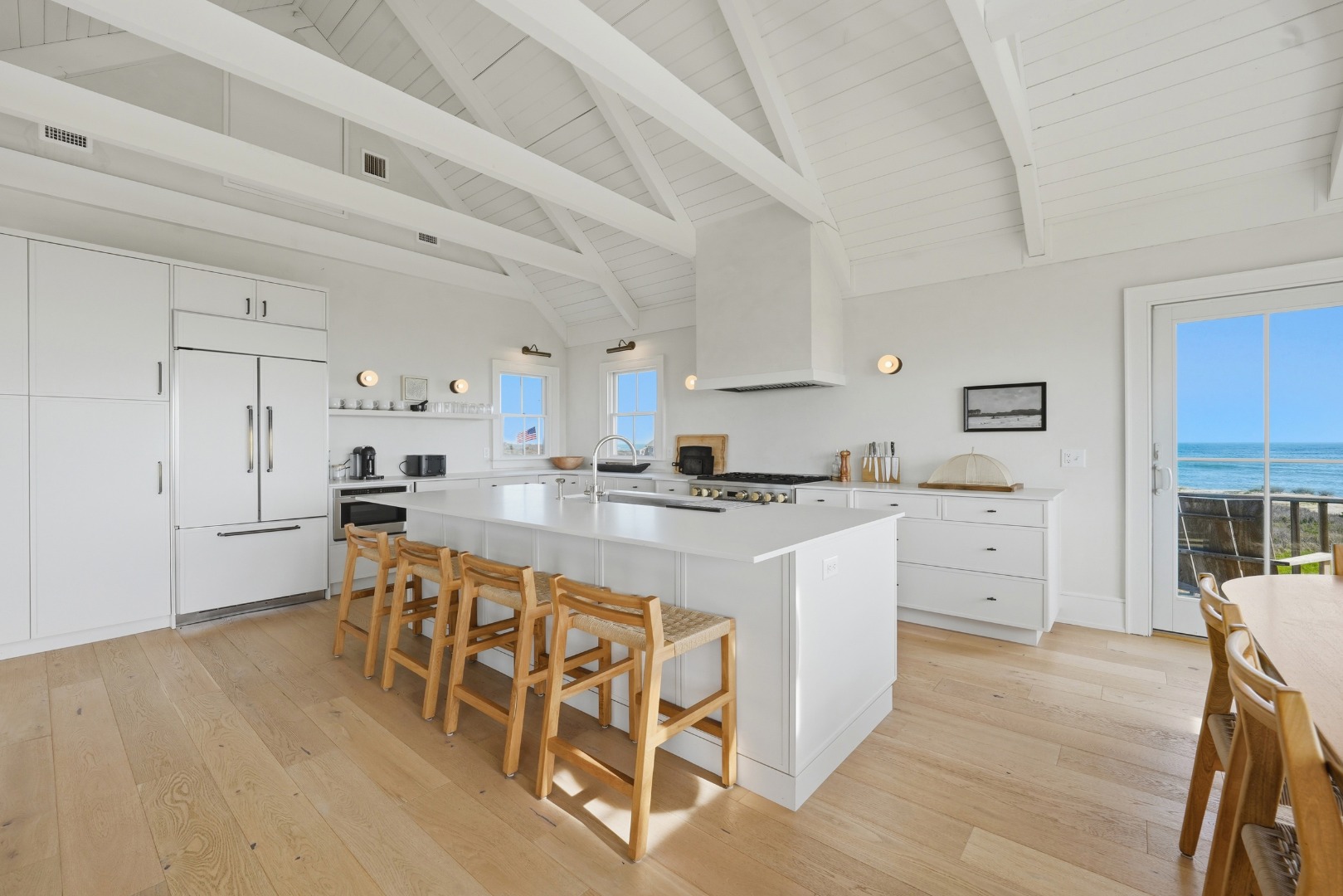 8 Sheep Pond Road Nantucket, MA 02554 - Photo 18 of 105