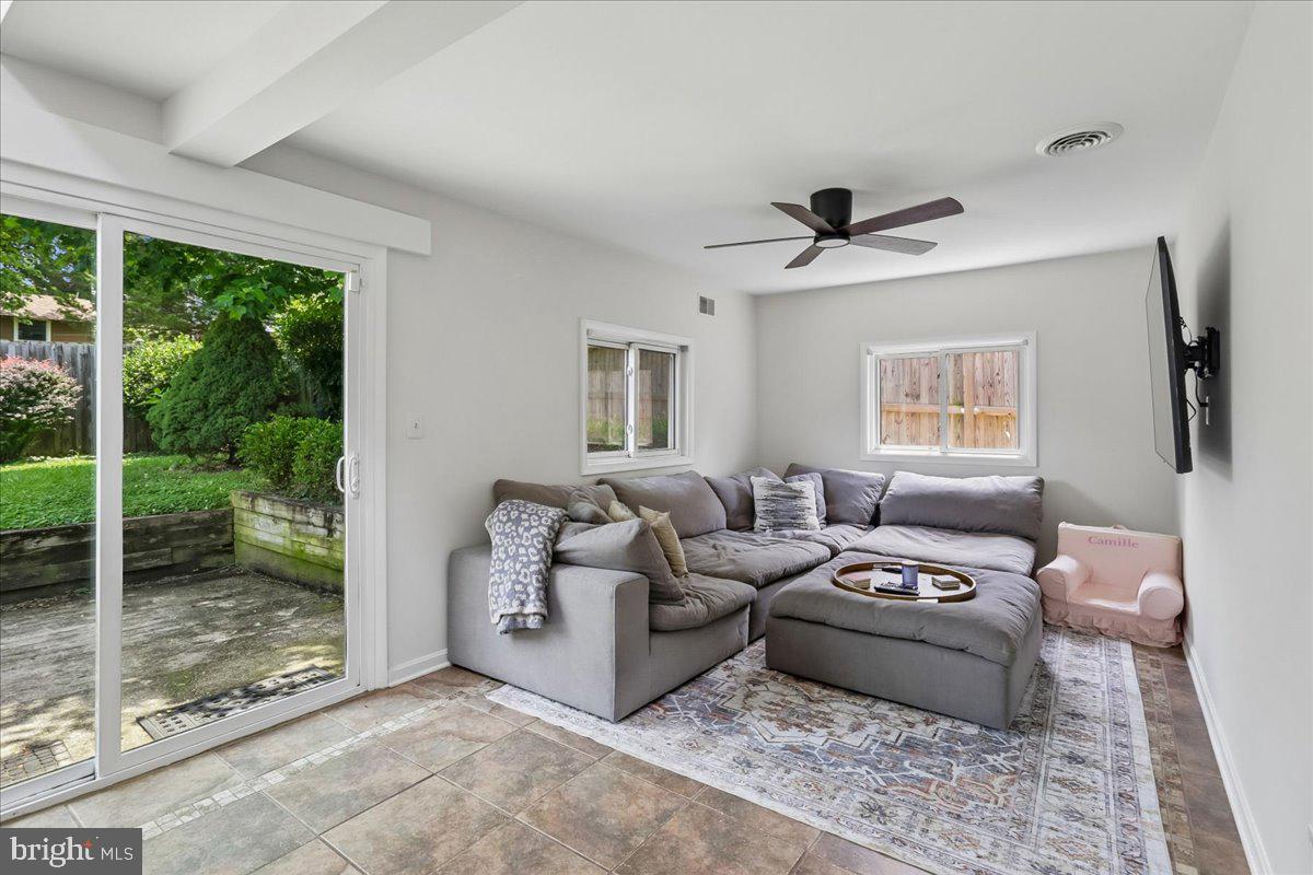 10123 Capitol View Avenue Silver Spring, MD 20910 - Photo 21 of 26