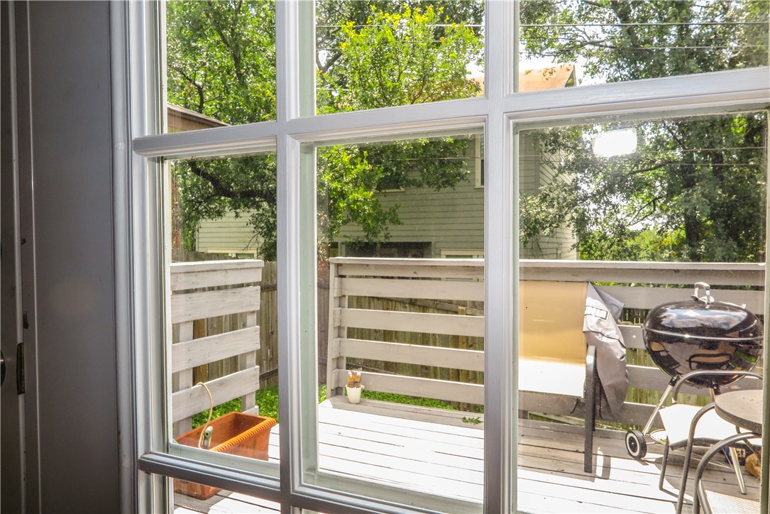3905 Chase Circle, Unit B Austin, TX 78721 - Photo 11 of 18 a view of a city from a dining room