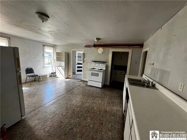 $85,000 | 58 North Erie Street, Chautauqua, NY 14757