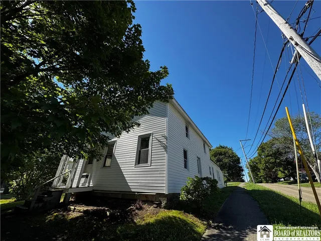$85,000 | 58 North Erie Street, Chautauqua, NY 14757