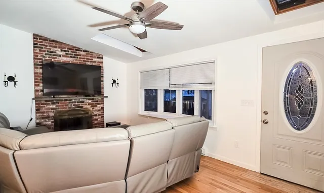 $3,000 | 7 Roosevelt Street, Wareham, MA 02571