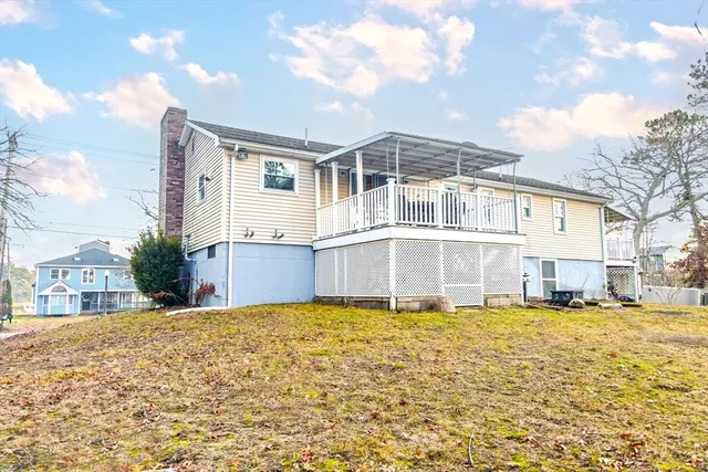 $3,000 | 7 Roosevelt Street, Wareham, MA 02571