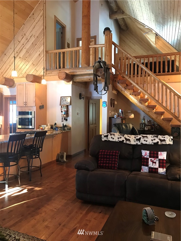 8 Hurst Road Republic, WA 99166 - Photo 12 of 38