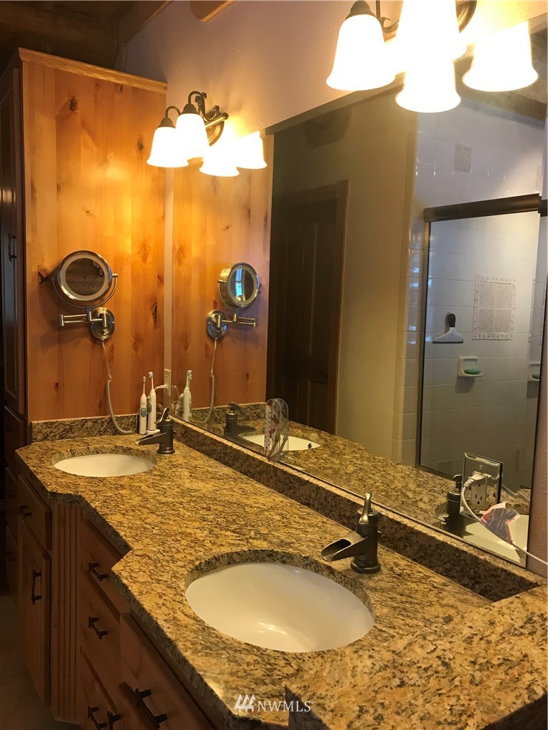 8 Hurst Road Republic, WA 99166 - Photo 22 of 38