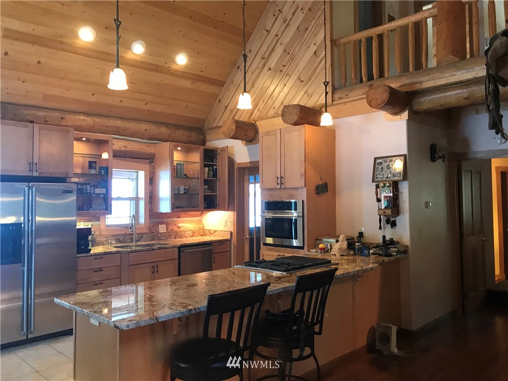 8 Hurst Road Republic, WA 99166 - Photo 9 of 38