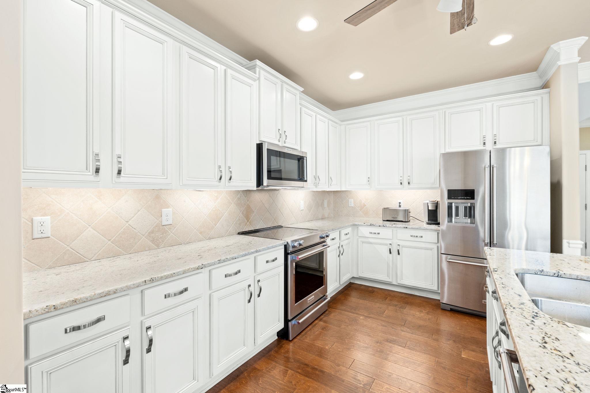 112 Ivy Woods Court Fountain Inn, SC 29644 - Photo 6 of 32