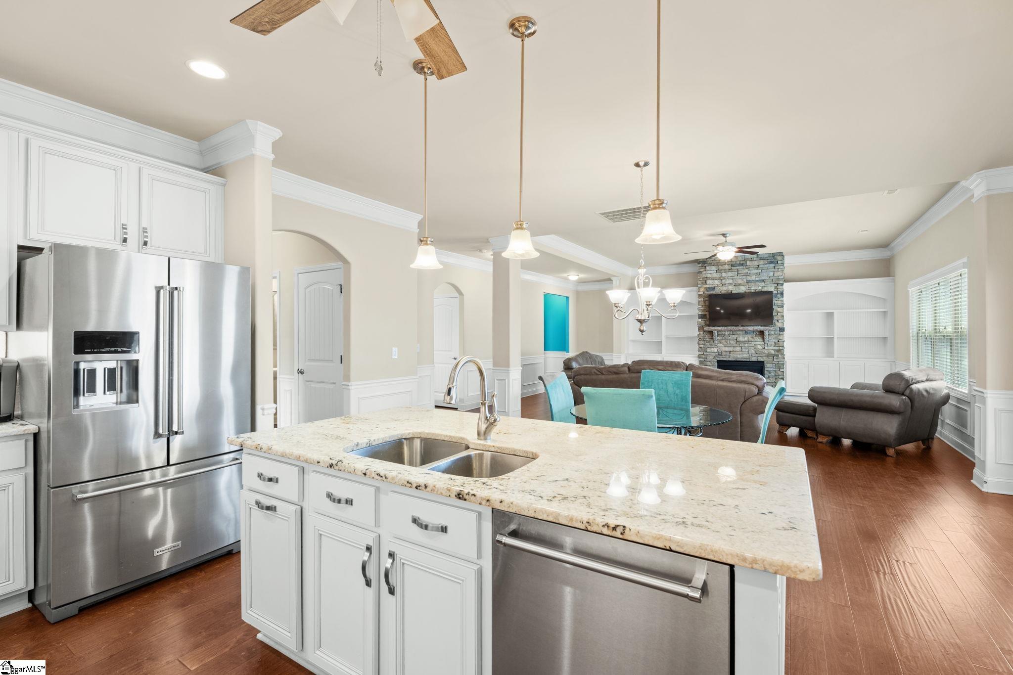 112 Ivy Woods Court Fountain Inn, SC 29644 - Photo 8 of 32