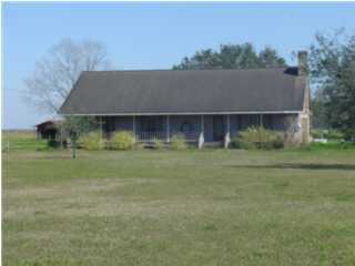 9517 Airport Road Crowley, LA 70526 - Photo 1 of 1 Primary Photo