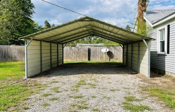 $117,000 | 899 Highway 1207, Deville, LA 71328