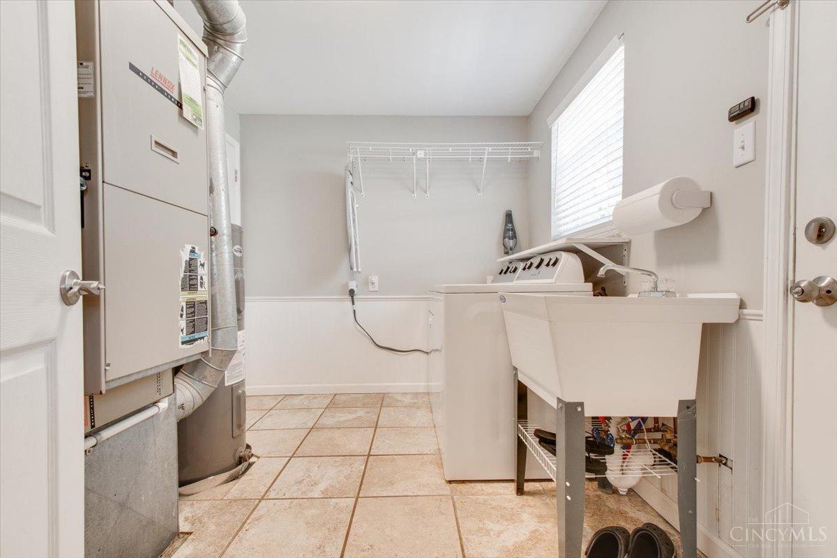 8627 Butler Warren Road West Chester, OH 45069 - Photo 17 of 31 Gallery Image 17