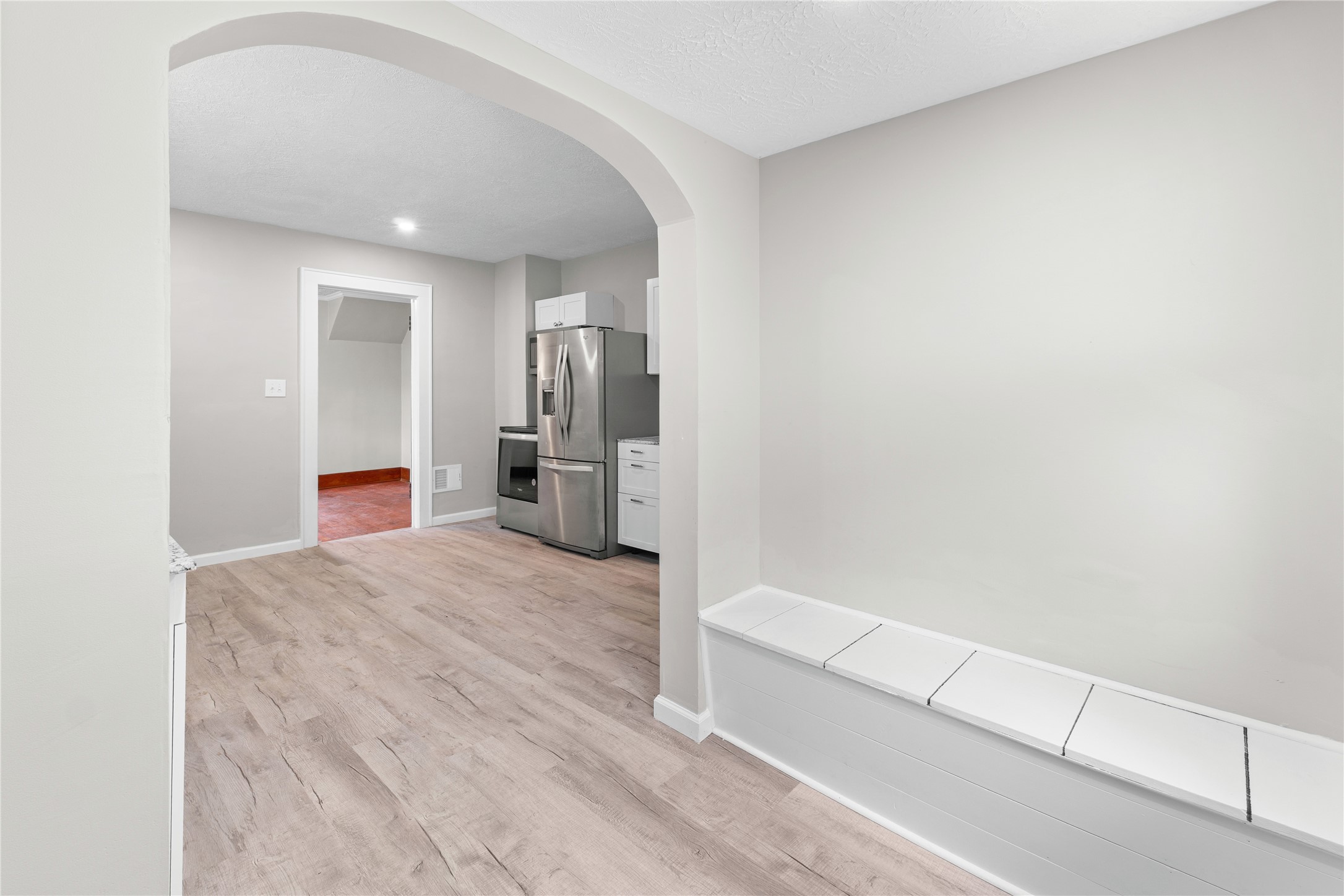 2710 Pittsburgh Avenue Erie, PA 16508 - Photo 12 of 31 Gallery Image 12