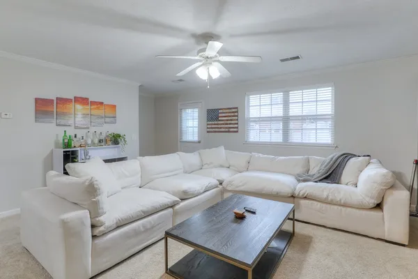 $2,250 | 2120 Lebanon Pike, Unit 32, Nashville, TN 37210