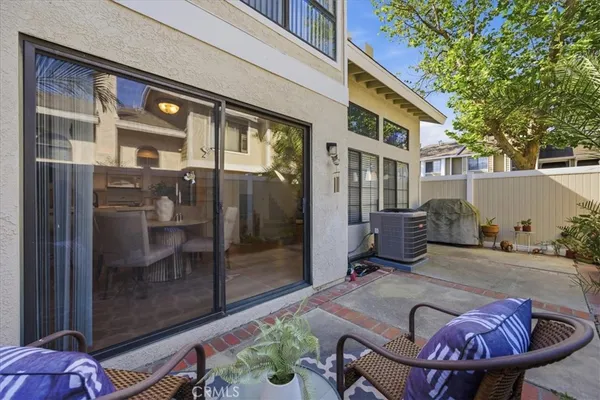 $869,000 | 23401 Via Linda, Unit C, Mission Viejo, CA 92691