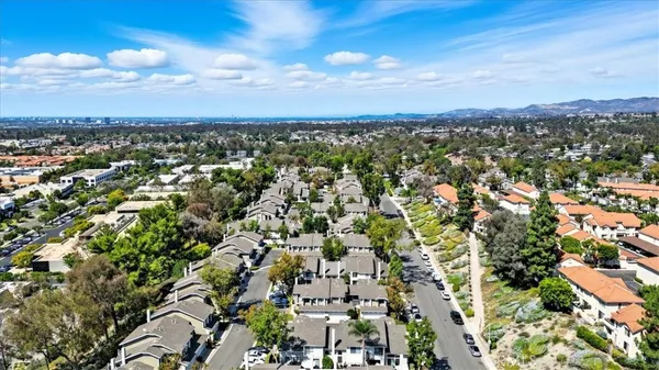 $869,000 | 23401 Via Linda, Unit C, Mission Viejo, CA 92691
