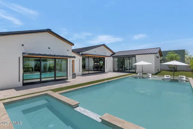 $3,395,000 | 5812 North 44th Place, Phoenix, AZ 85018
