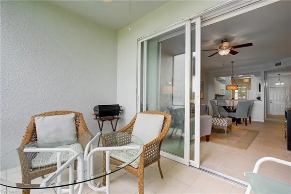 a view of a livingroom and dining room