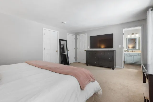 $589,900 | 8 Snowdrop Lane, Litchfield, NH 03052