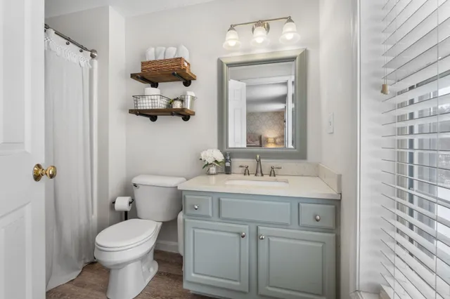 $589,900 | 8 Snowdrop Lane, Litchfield, NH 03052