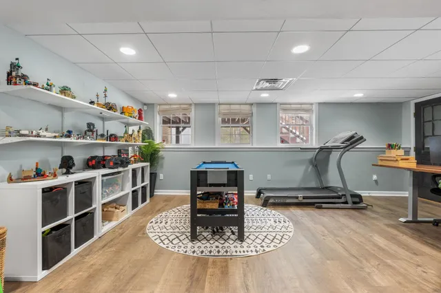 $589,900 | 8 Snowdrop Lane, Litchfield, NH 03052