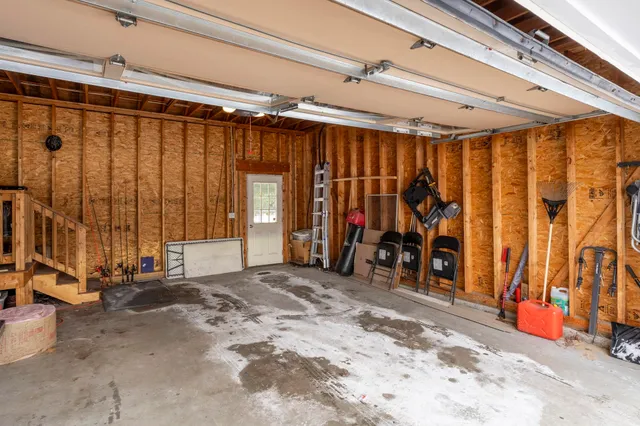 $589,900 | 8 Snowdrop Lane, Litchfield, NH 03052