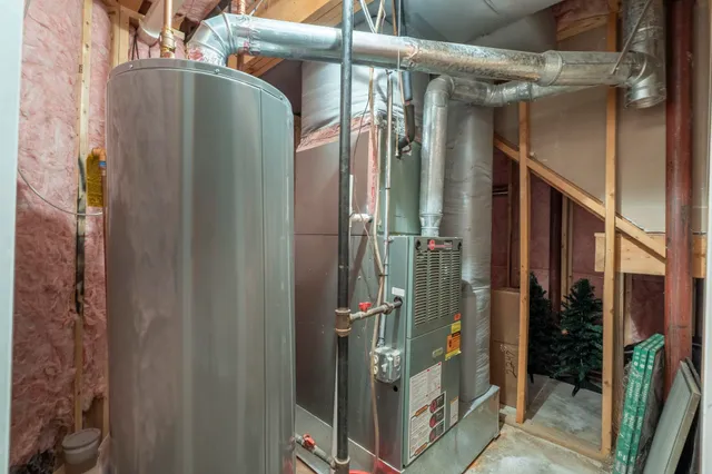 $589,900 | 8 Snowdrop Lane, Litchfield, NH 03052