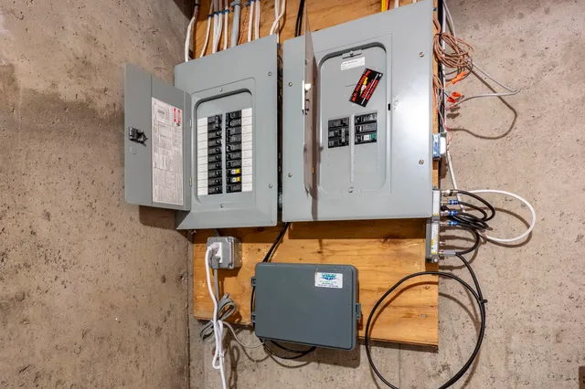 $589,900 | 8 Snowdrop Lane, Litchfield, NH 03052