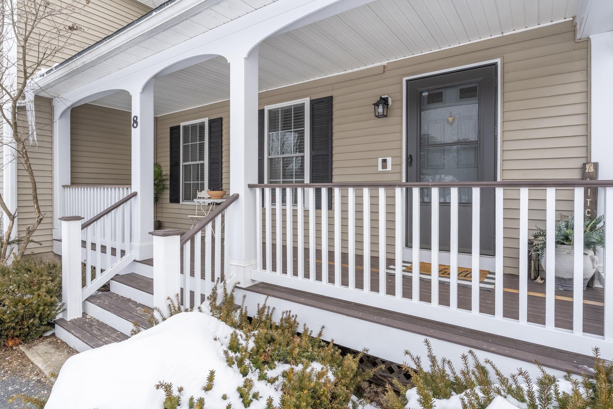 8 Snowdrop Lane Litchfield, NH 03052 - Photo 7 of 40