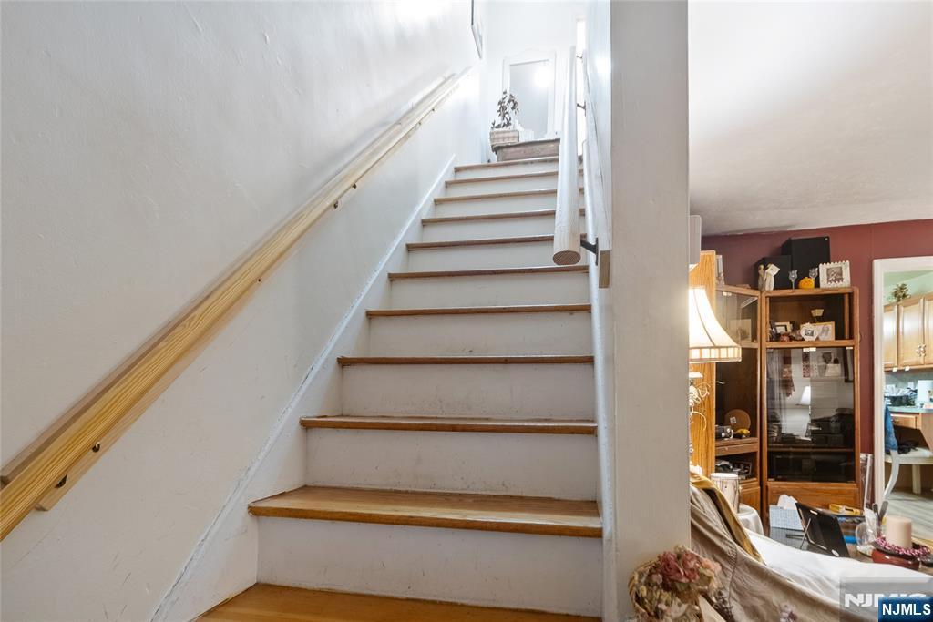 205 North 15th Street Bloomfield, NJ 07003 - Photo 22 of 30 a view of entryway